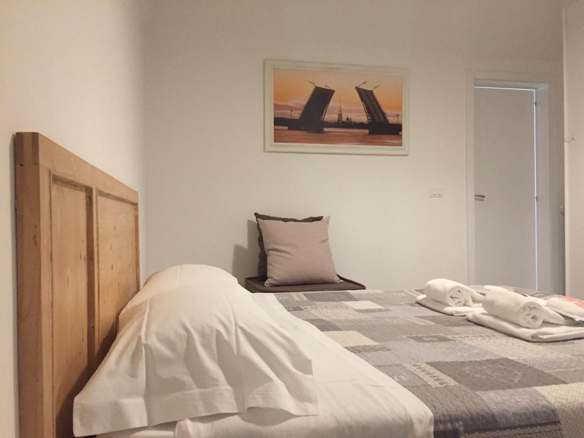 Donna Nina - Via San Martino 62 Apartment Монополи Екстериор снимка