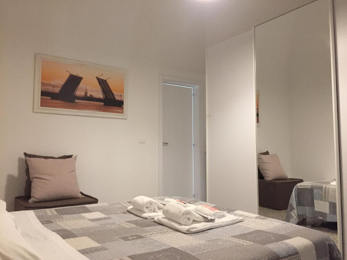 Donna Nina - Via San Martino 62 Apartment Монополи Екстериор снимка